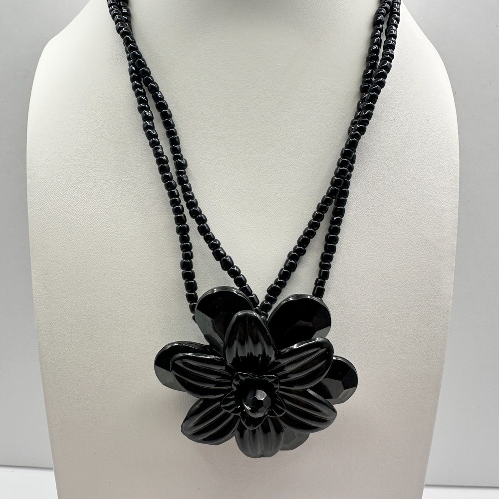 Vintage Y2K Black Beaded Necklace Floral Pendant Statement Retro Boho Jewelry